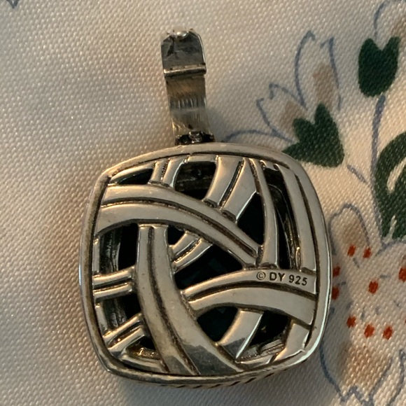 Beautiful David Yurman Pendant - Picture 5 of 5
